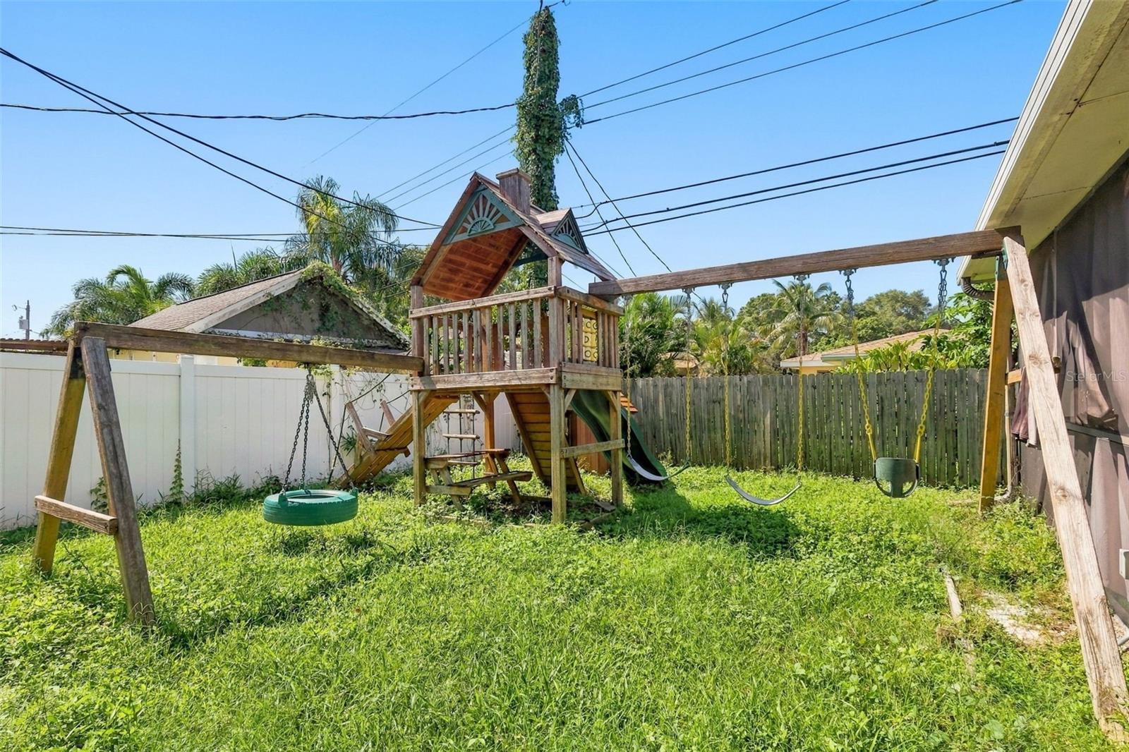 1356 WOODCREST AVE — photo 36