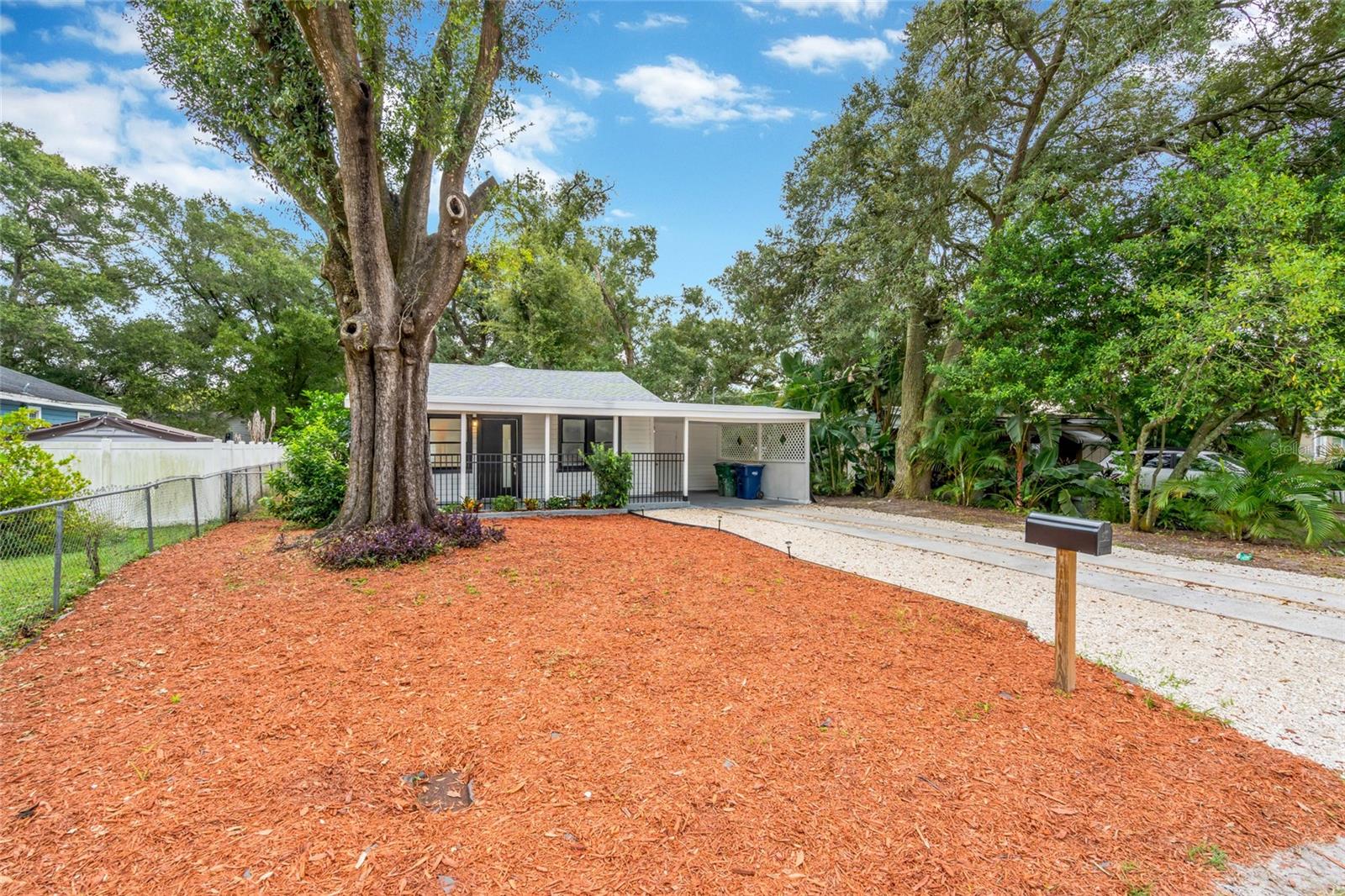 8021 N EDISON AVE — photo 26
