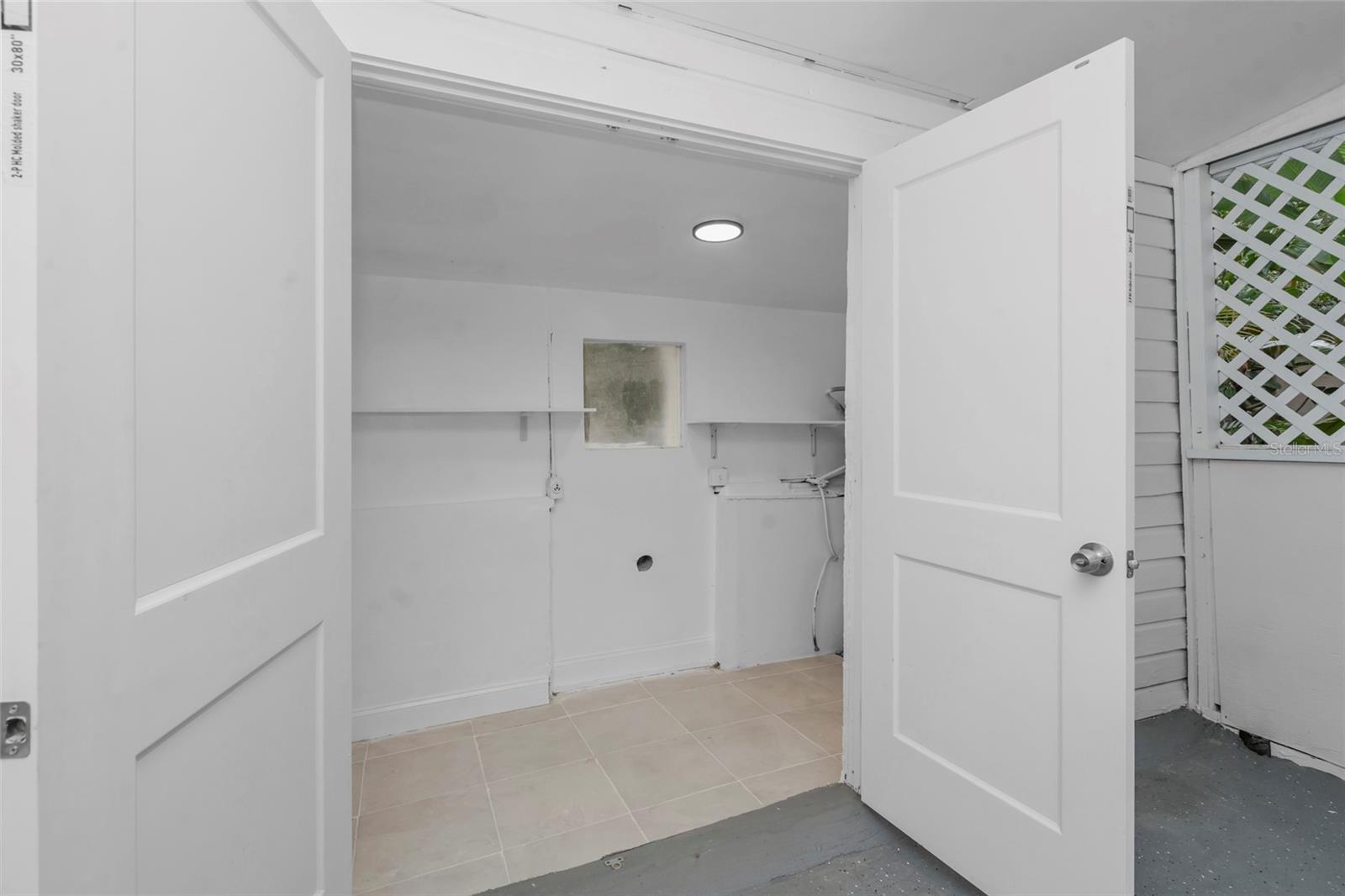 8021 N EDISON AVE — photo 21