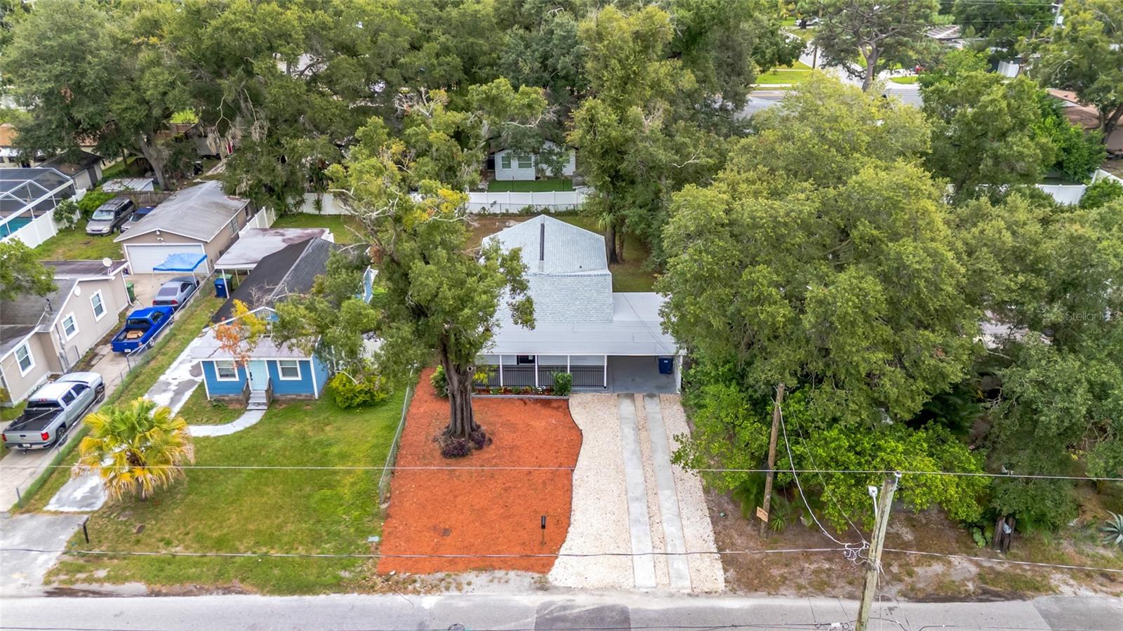 8021 N EDISON AVE — photo 32