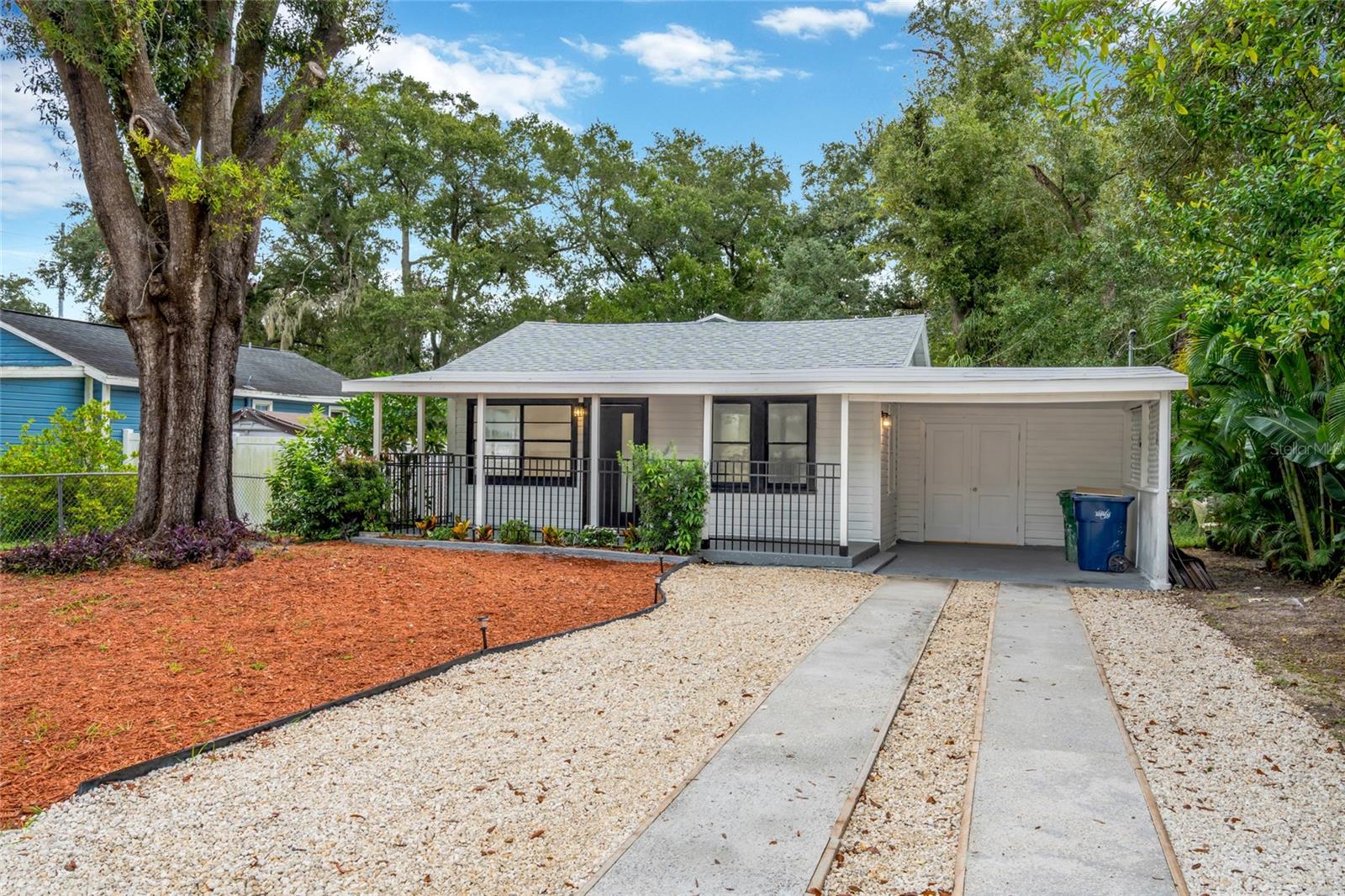 8021 N EDISON AVE — photo 33