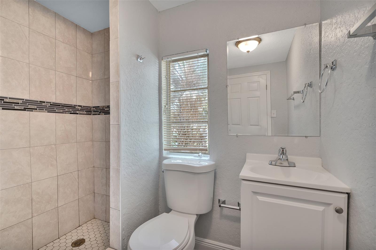 3106 N 17TH ST — photo 28