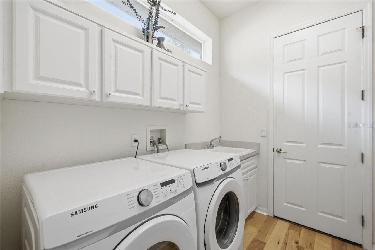 12220 WOODLANDS CIR — photo 49