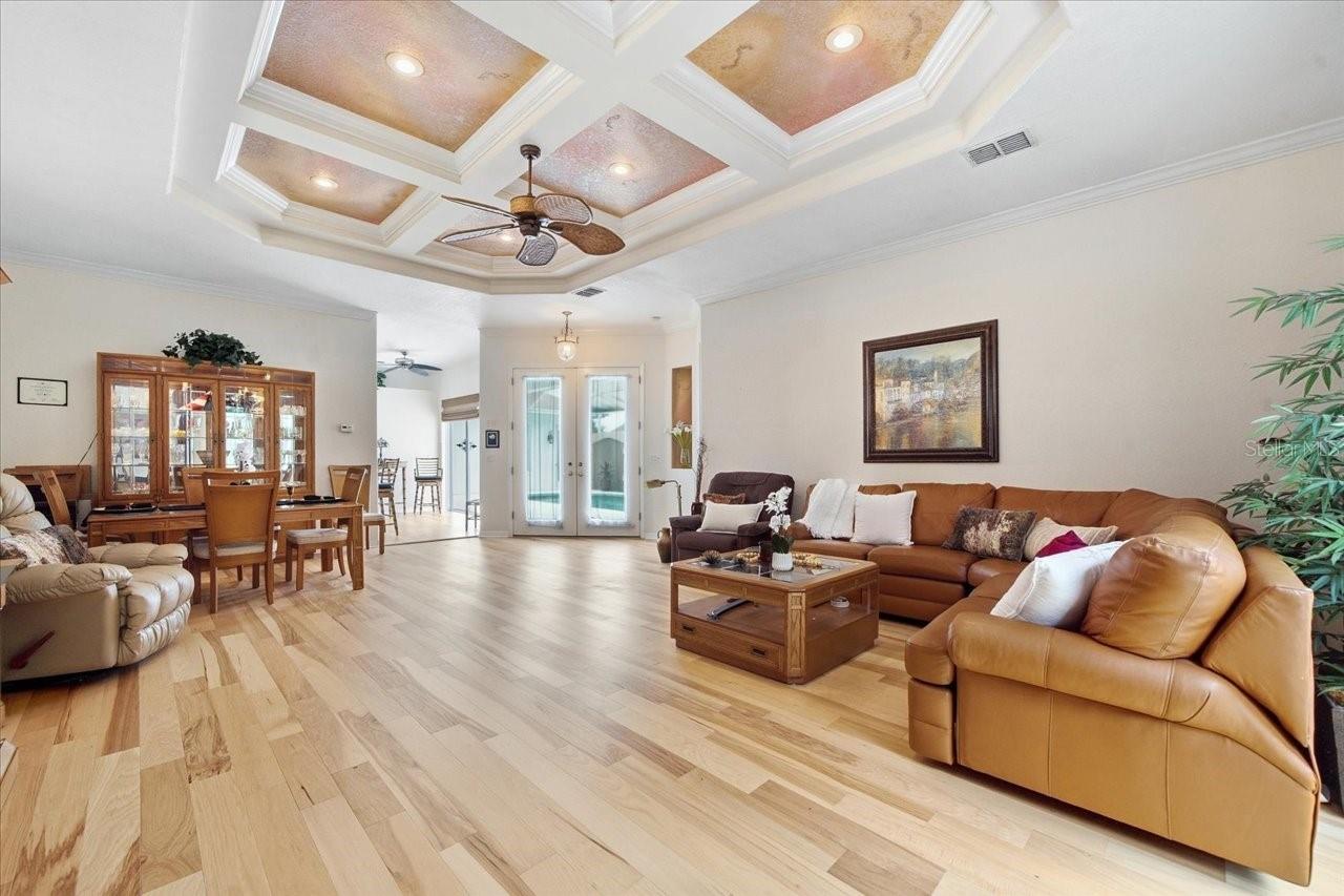 12220 WOODLANDS CIR — photo 17
