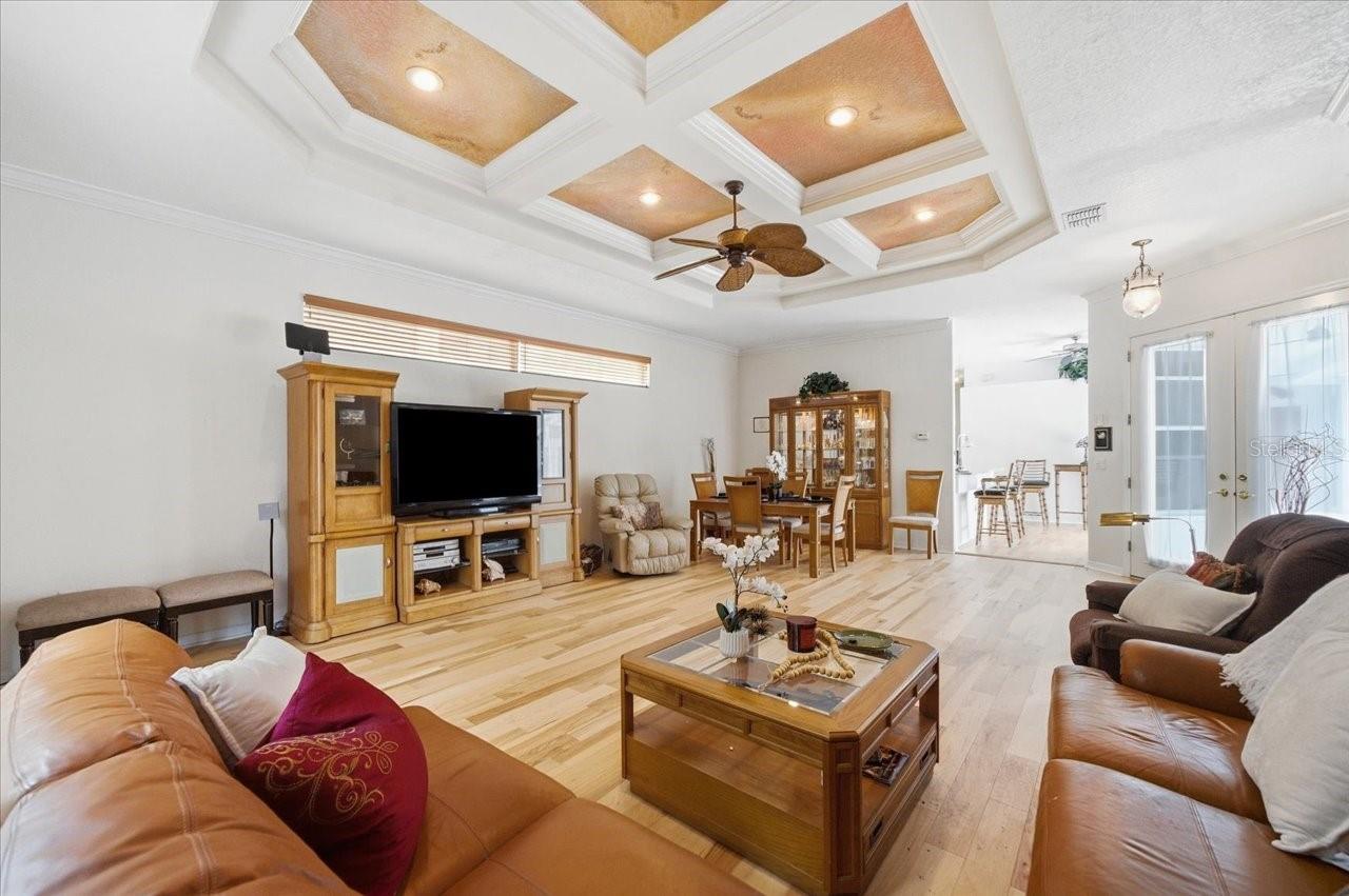 12220 WOODLANDS CIR — photo 18