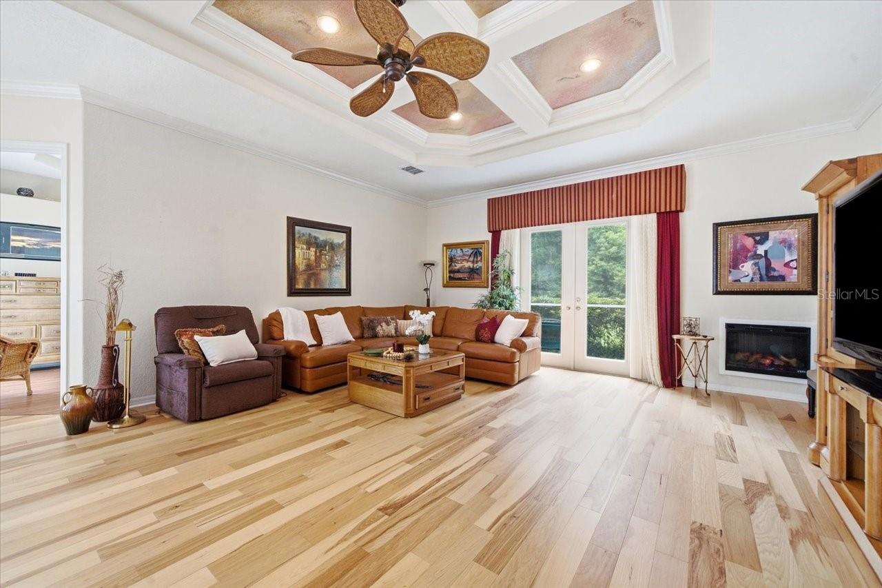12220 WOODLANDS CIR — photo 15