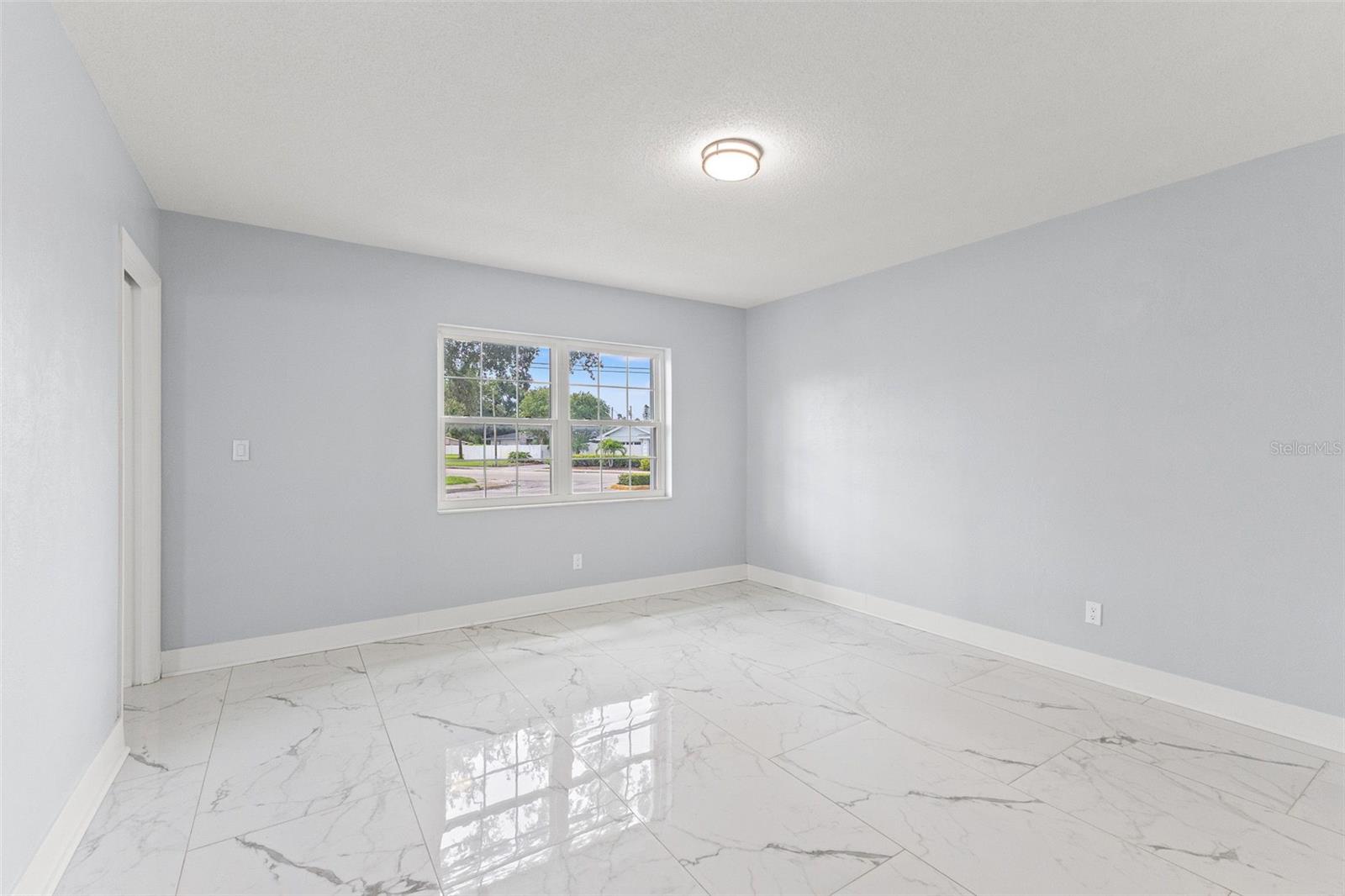 4000 14TH WAY NE — photo 36