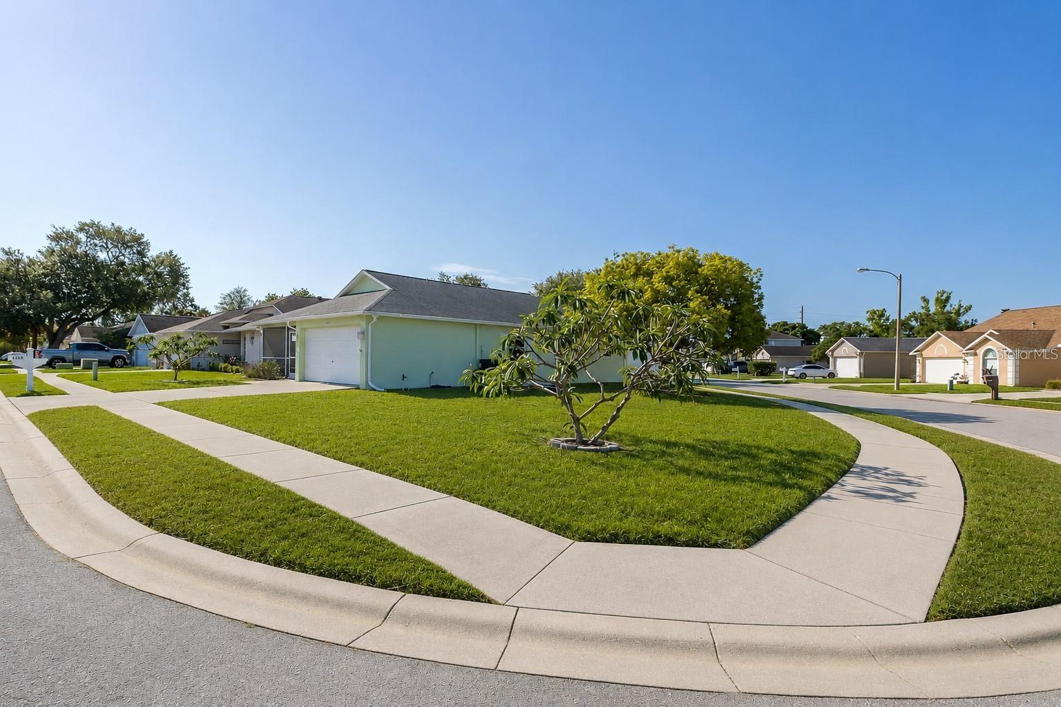 8330 GOLDOME DR — photo 7