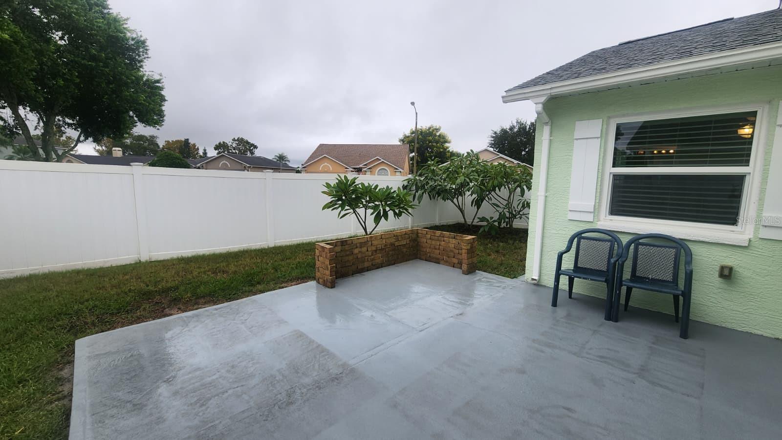 8330 GOLDOME DR — photo 31