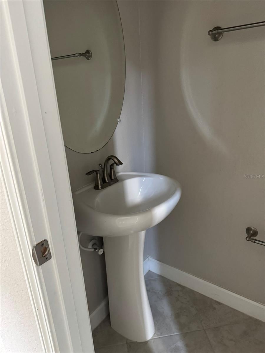 3622 PINE RIBBON DR — photo 15