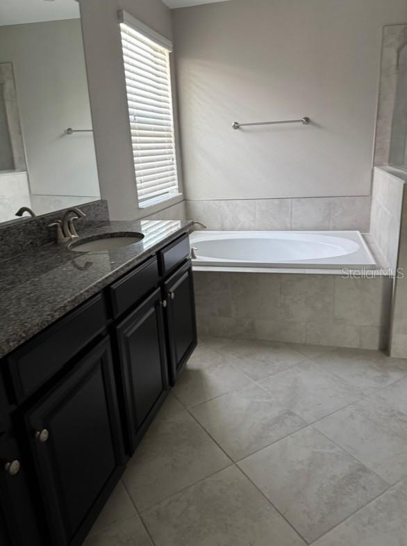 3622 PINE RIBBON DR — photo 22