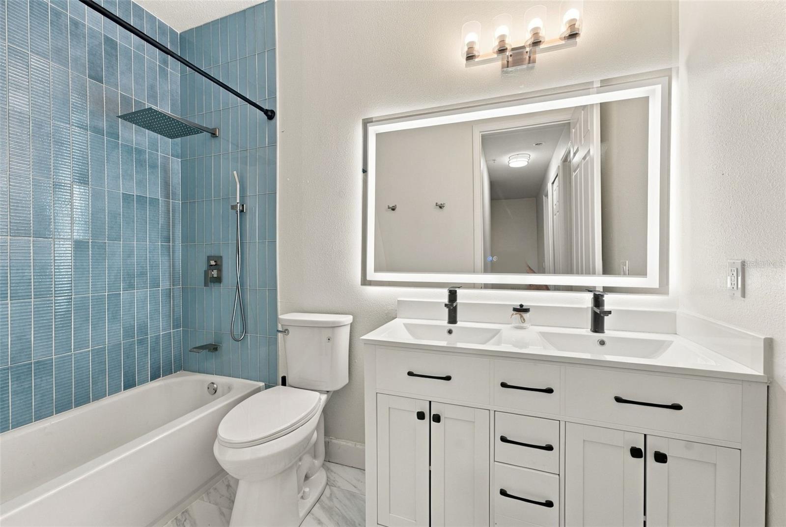3111 W DE LEON ST #9 — photo 32