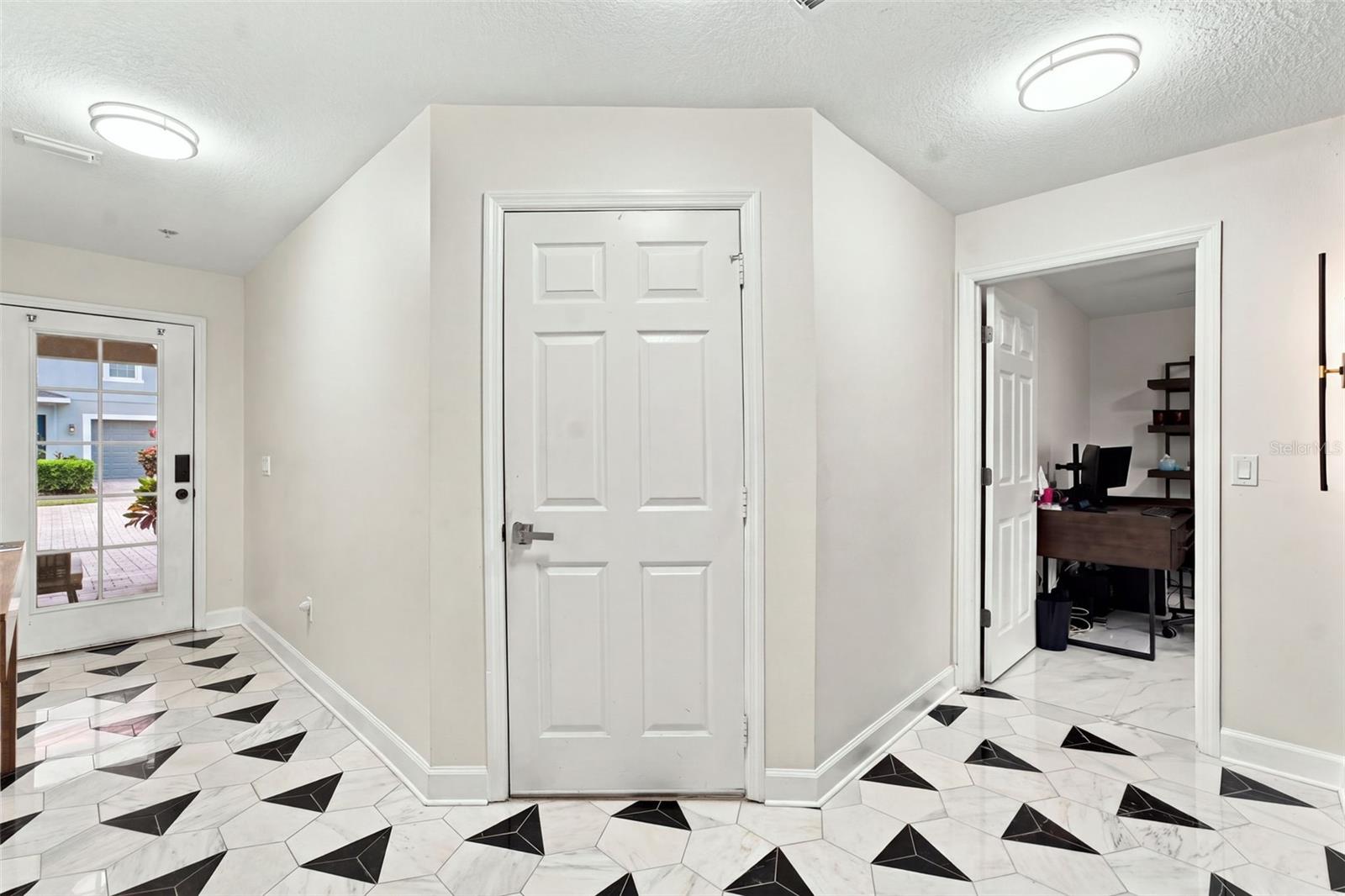 3111 W DE LEON ST #9 — photo 4
