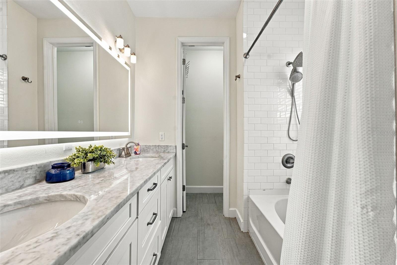 3111 W DE LEON ST #9 — photo 22