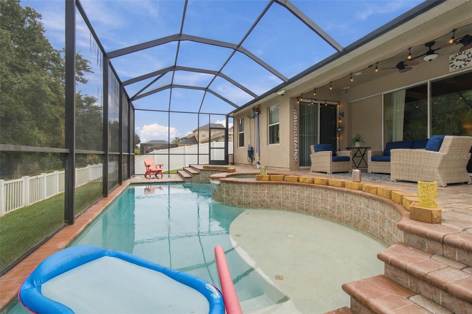 11009 ROCKLEDGE VIEW DR — photo 3