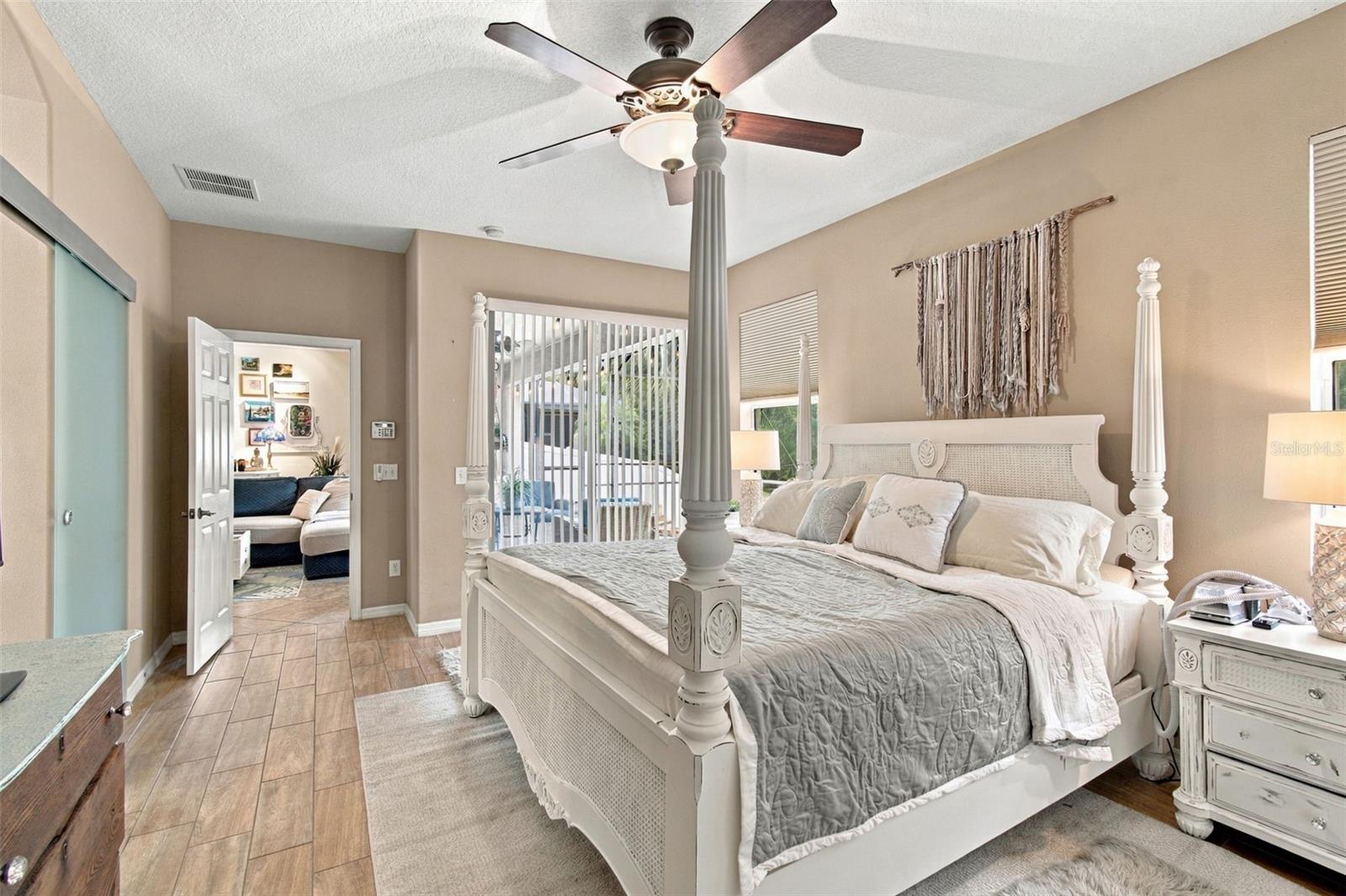 11009 ROCKLEDGE VIEW DR — photo 28