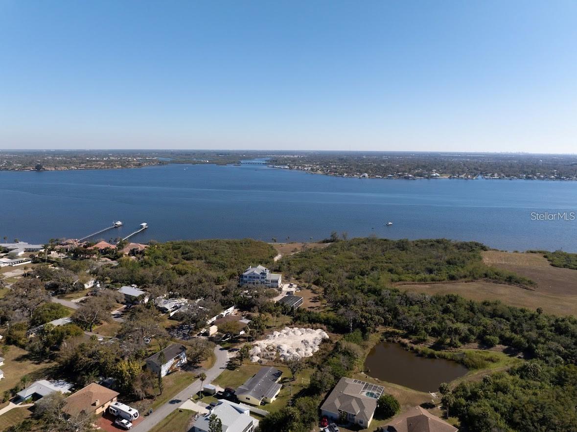 360 S ORCHID DR — photo 2