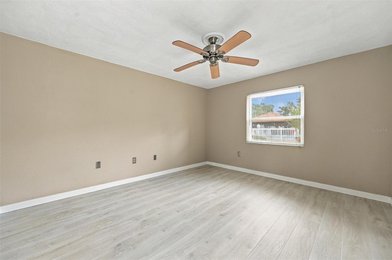 3265 BENEVA RD #104 — photo 21