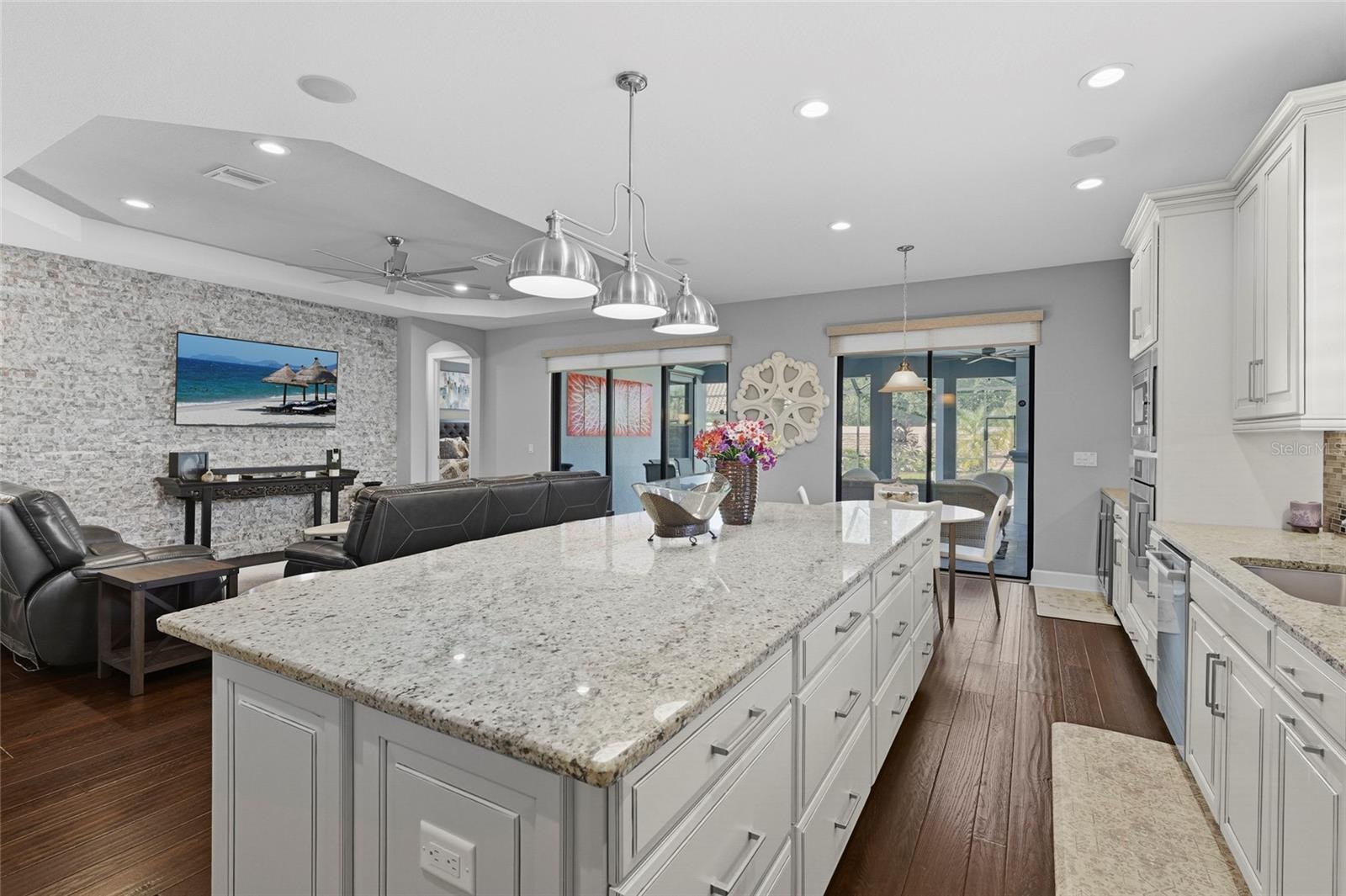 13227 PALERMO DR — photo 25