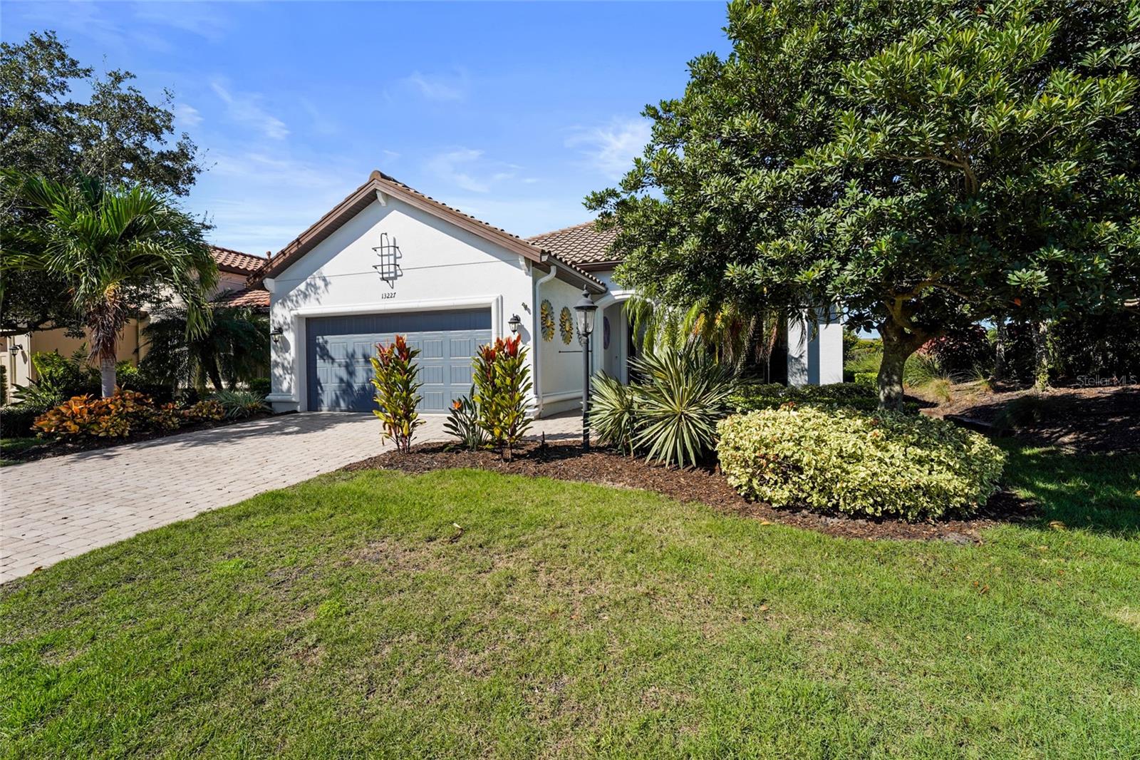 13227 PALERMO DR — photo 17