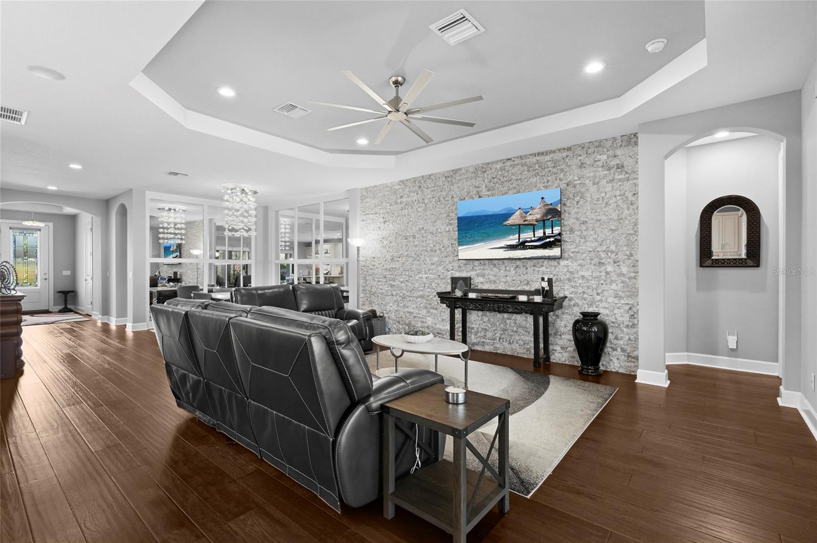 13227 PALERMO DR — photo 27
