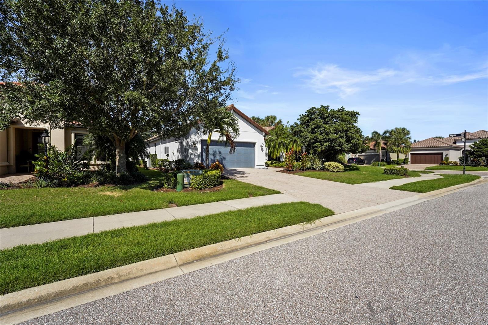 13227 PALERMO DR — photo 20