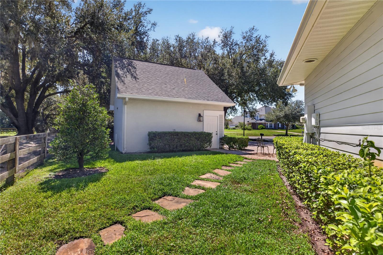 19601 EAGLE CREST DR — photo 90