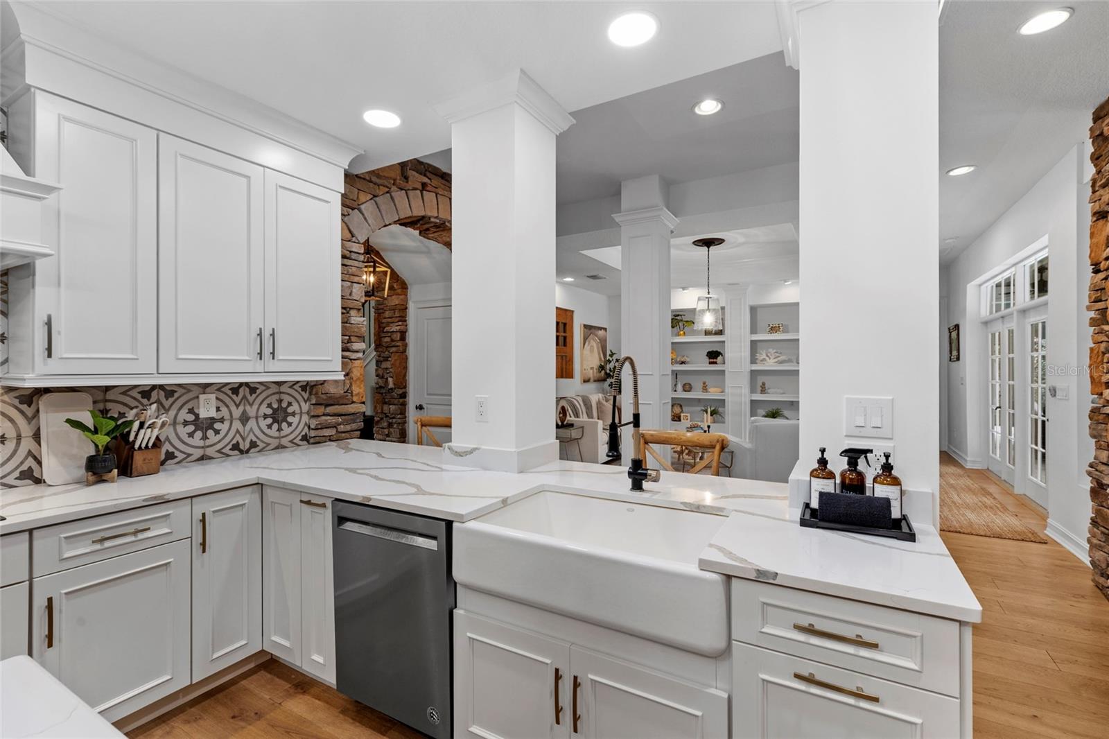 19601 EAGLE CREST DR — photo 18