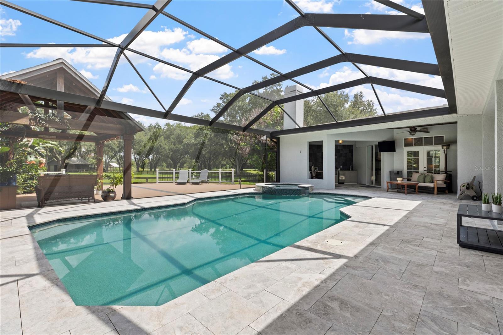19601 EAGLE CREST DR — photo 64