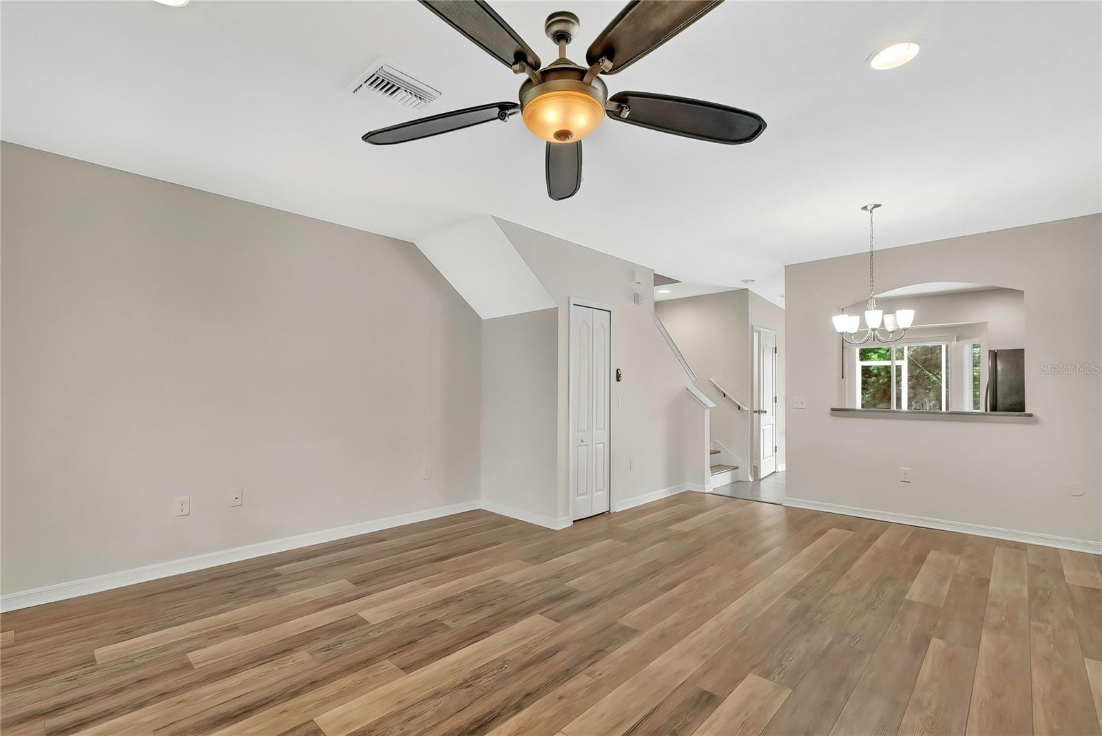 15842 STABLE RUN DR — photo 5