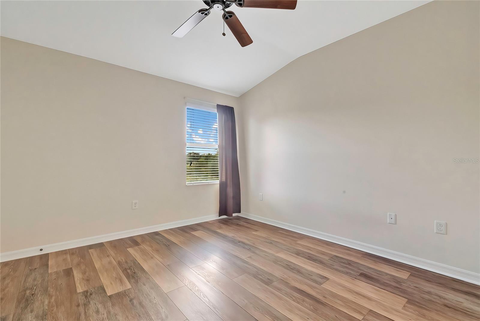 15842 STABLE RUN DR — photo 22