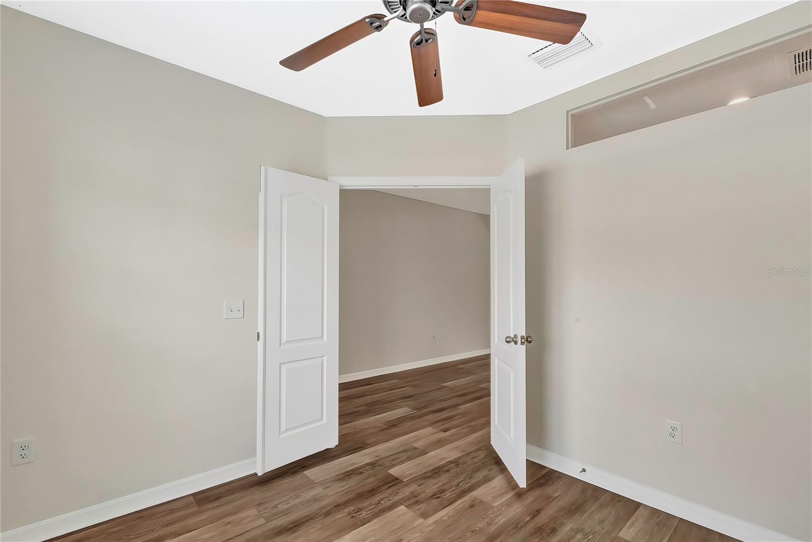 15842 STABLE RUN DR — photo 10