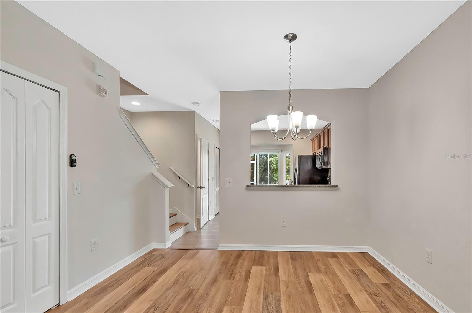 15842 STABLE RUN DR — photo 8