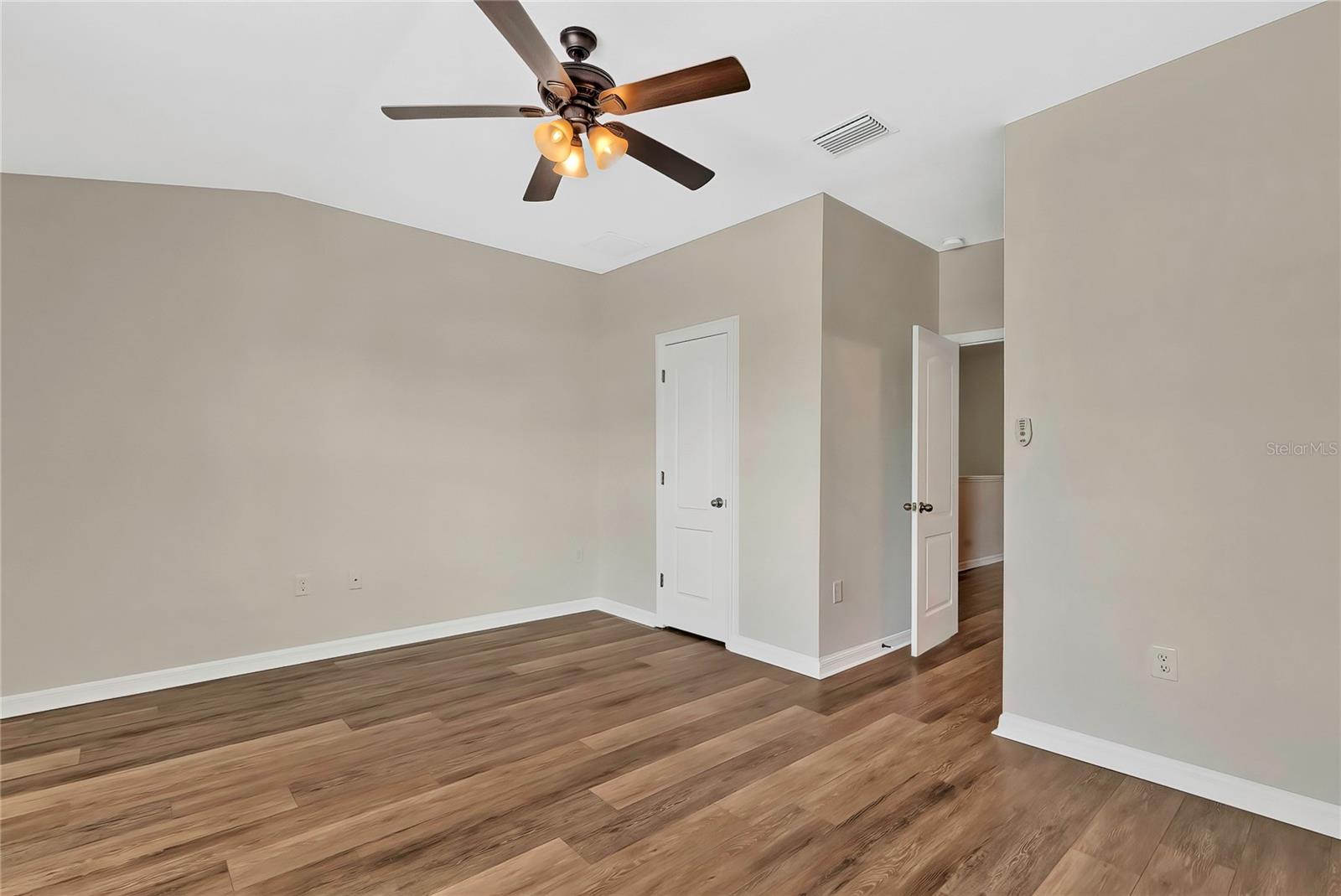 15842 STABLE RUN DR — photo 19
