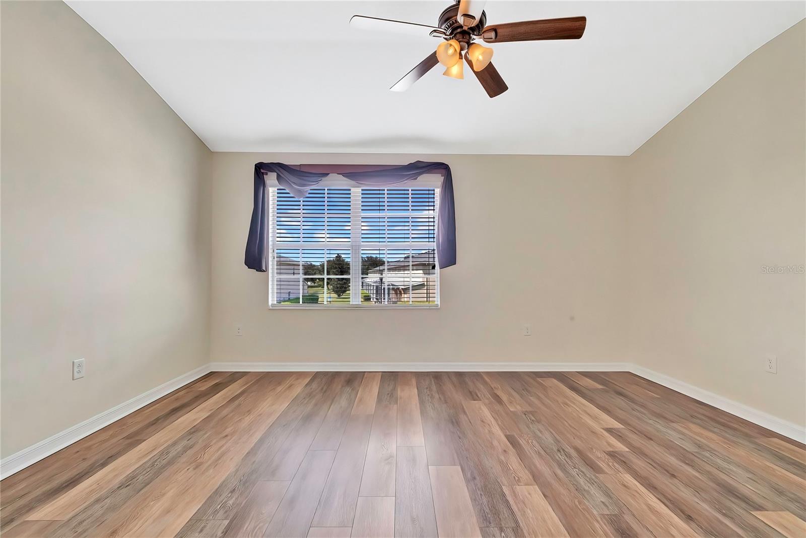 15842 STABLE RUN DR — photo 15
