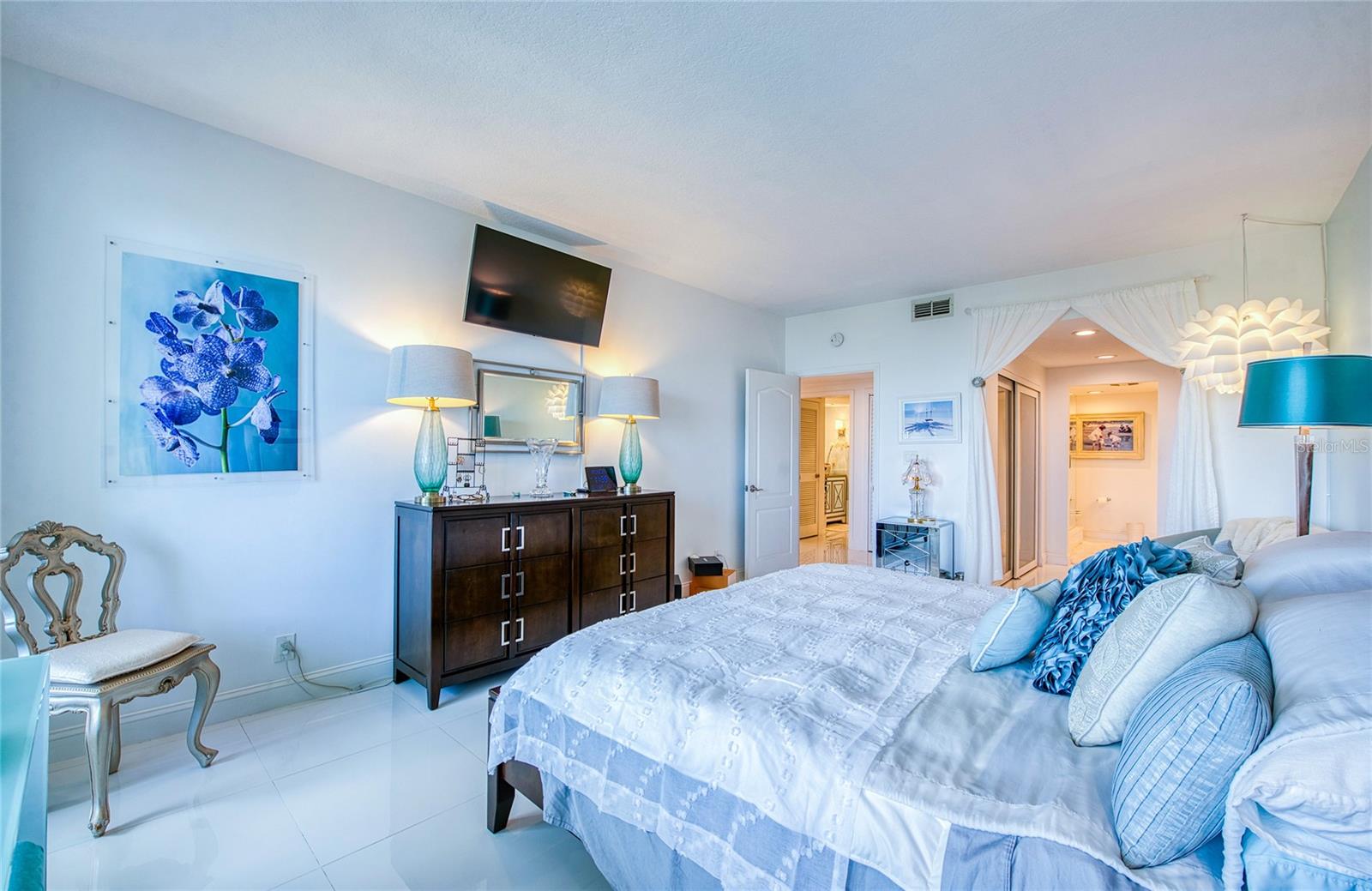 8 BELLEVIEW BLVD #702 — photo 33