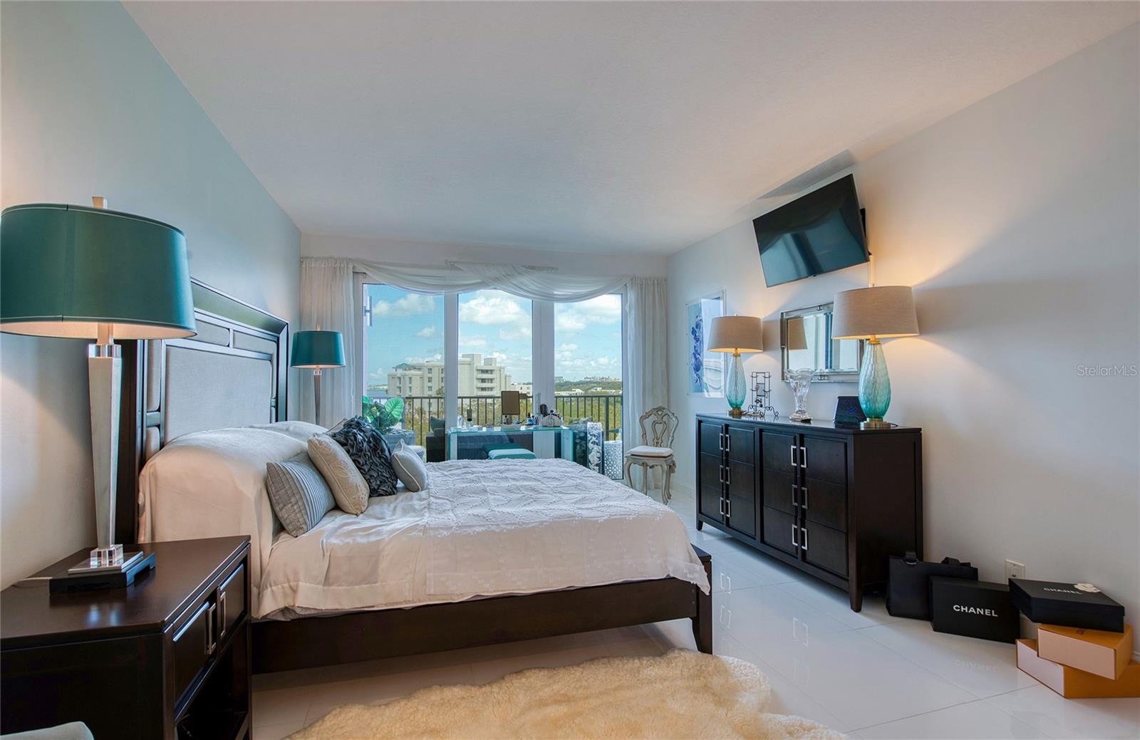 8 BELLEVIEW BLVD #702 — photo 30