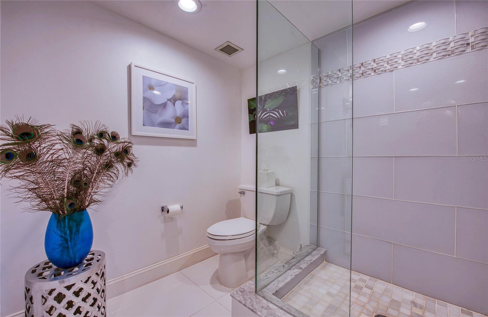 8 BELLEVIEW BLVD #702 — photo 45