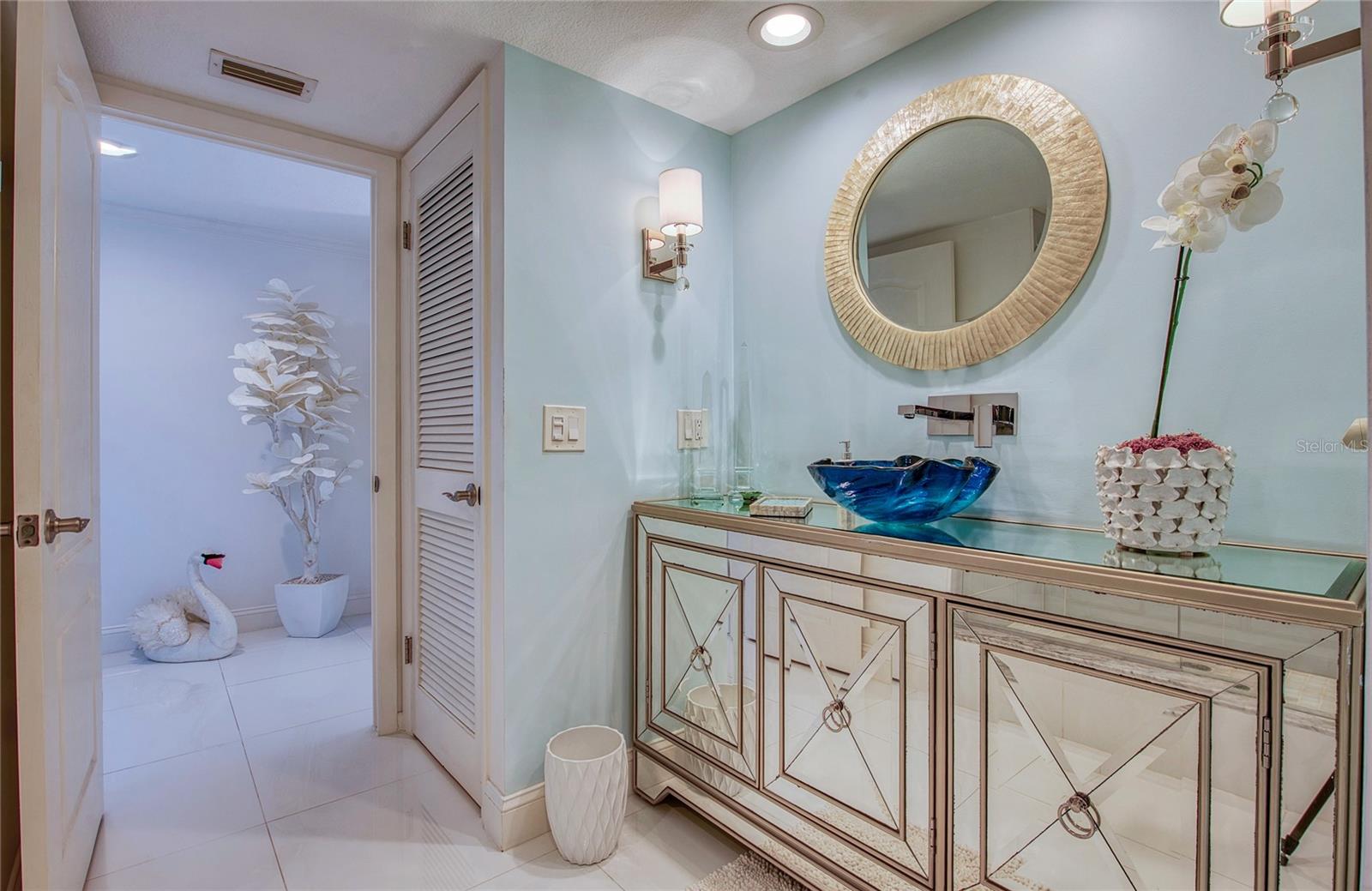 8 BELLEVIEW BLVD #702 — photo 47