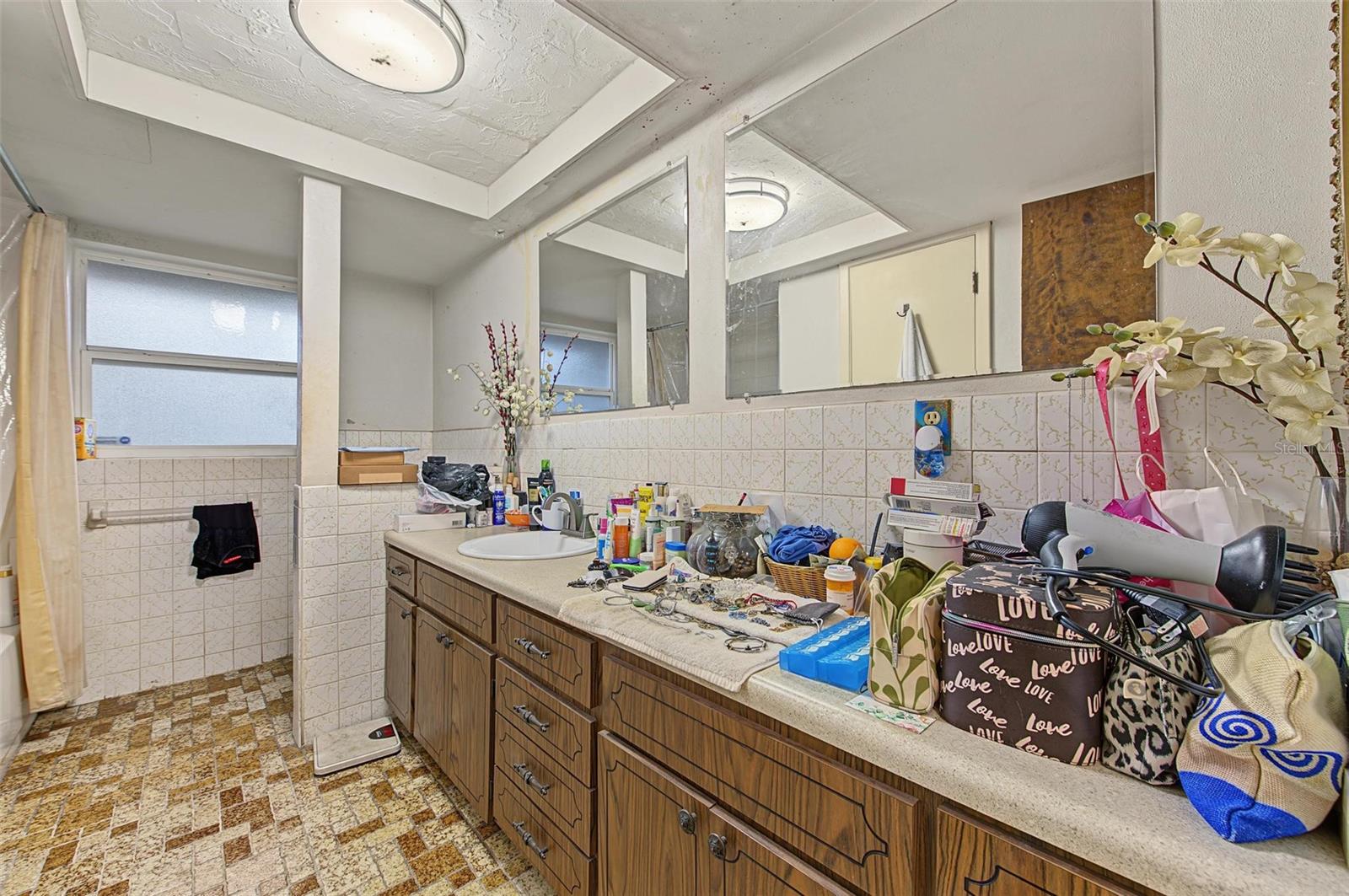 7916 SLATE CT — photo 33