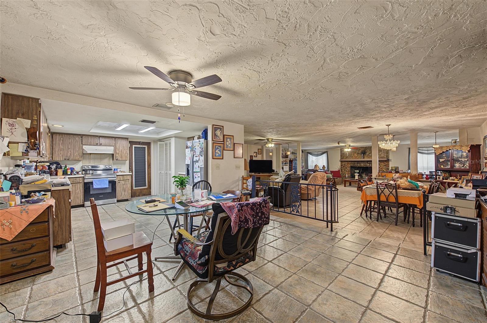 7916 SLATE CT — photo 12