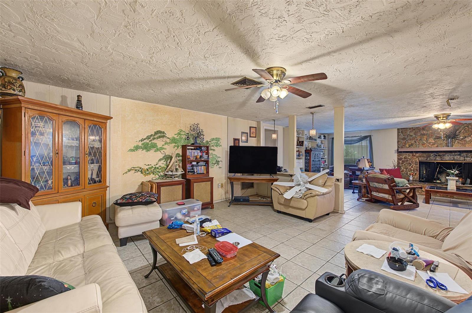 7916 SLATE CT — photo 23