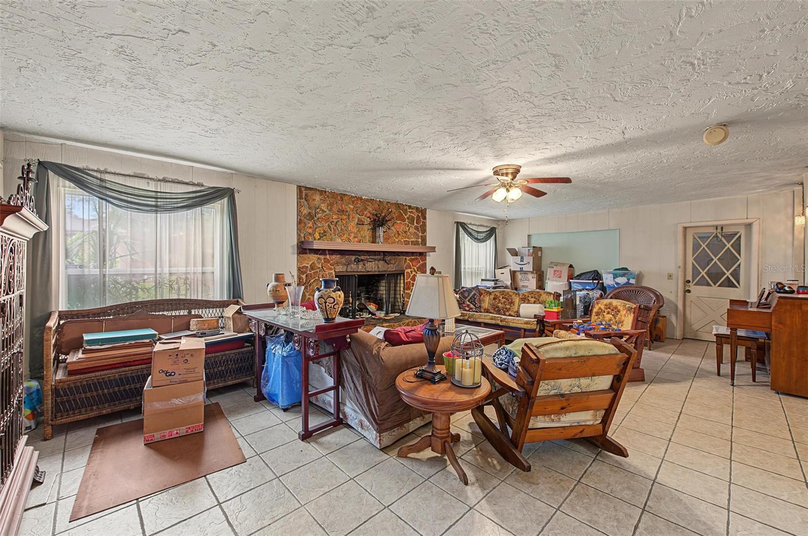 7916 SLATE CT — photo 26