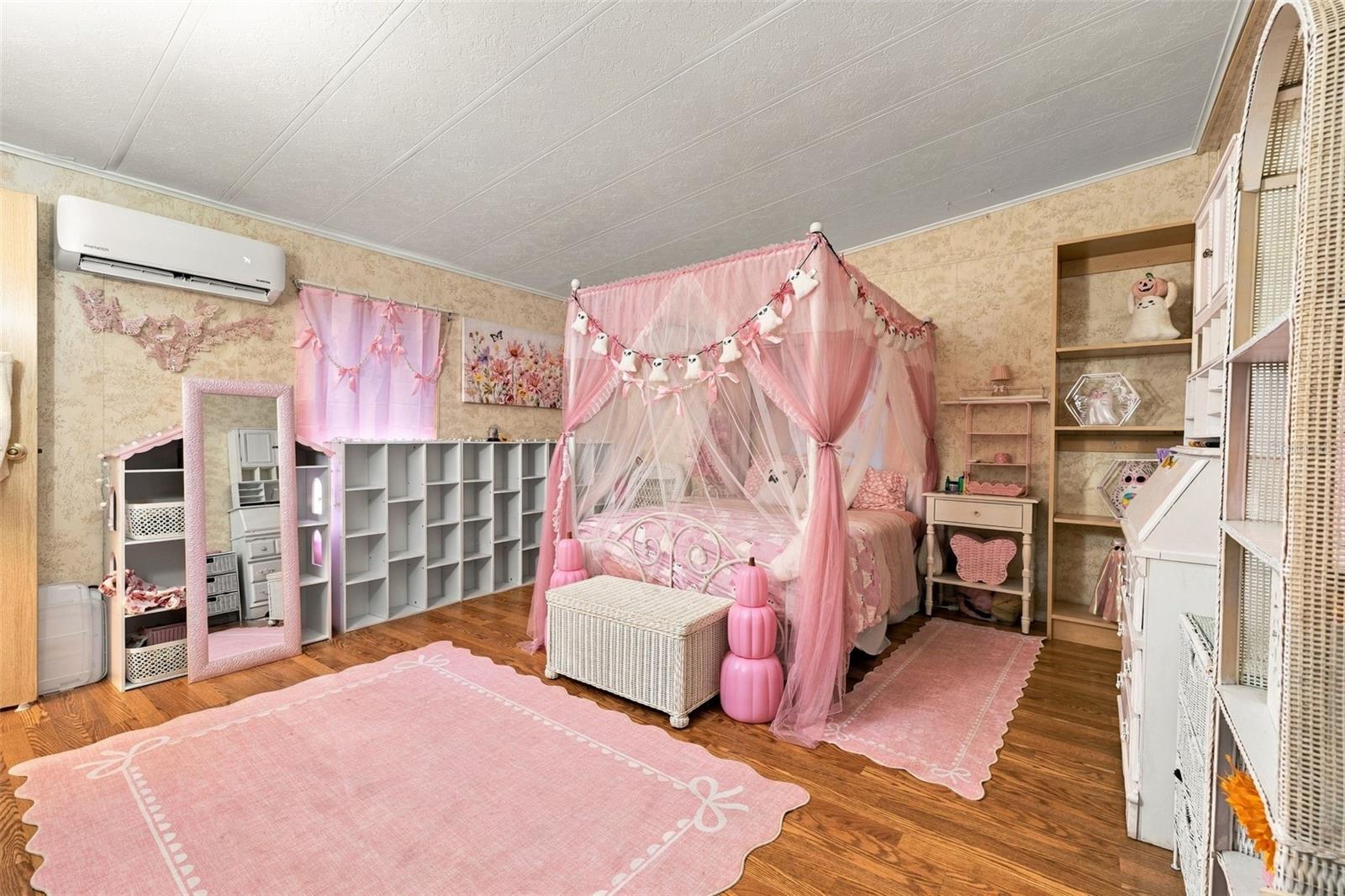 3407 TIKI DR — photo 13