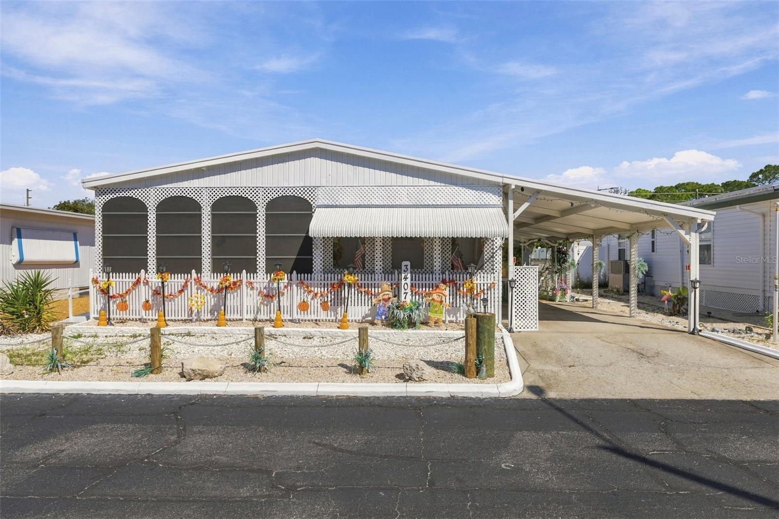3407 TIKI DR — photo 2