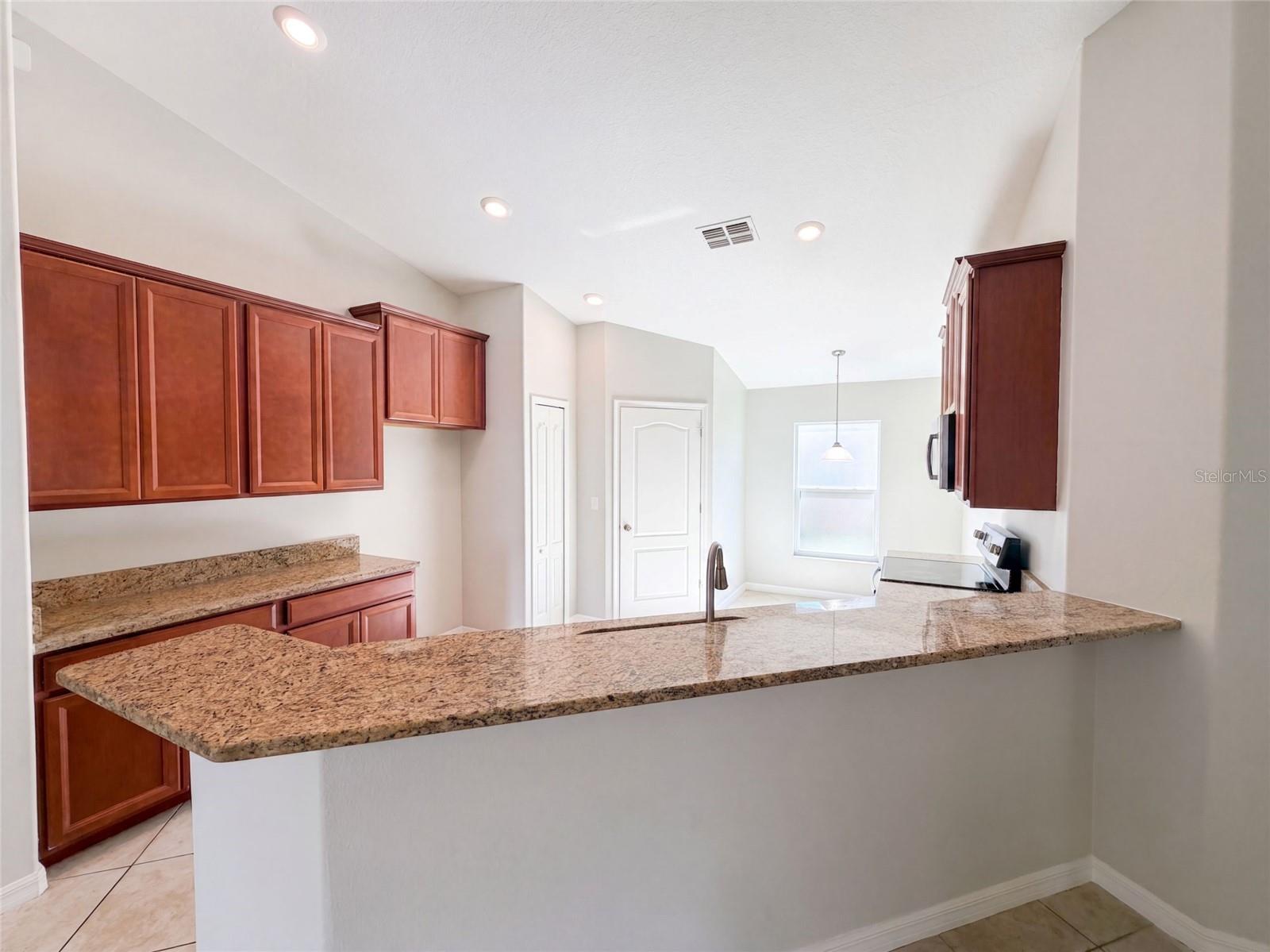 10080 TOLMAN DR — photo 4