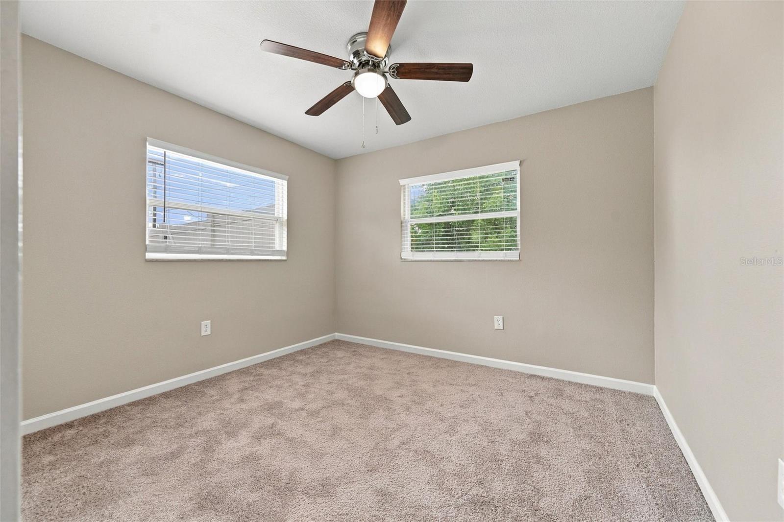 3205 DUNBAR DR — photo 22
