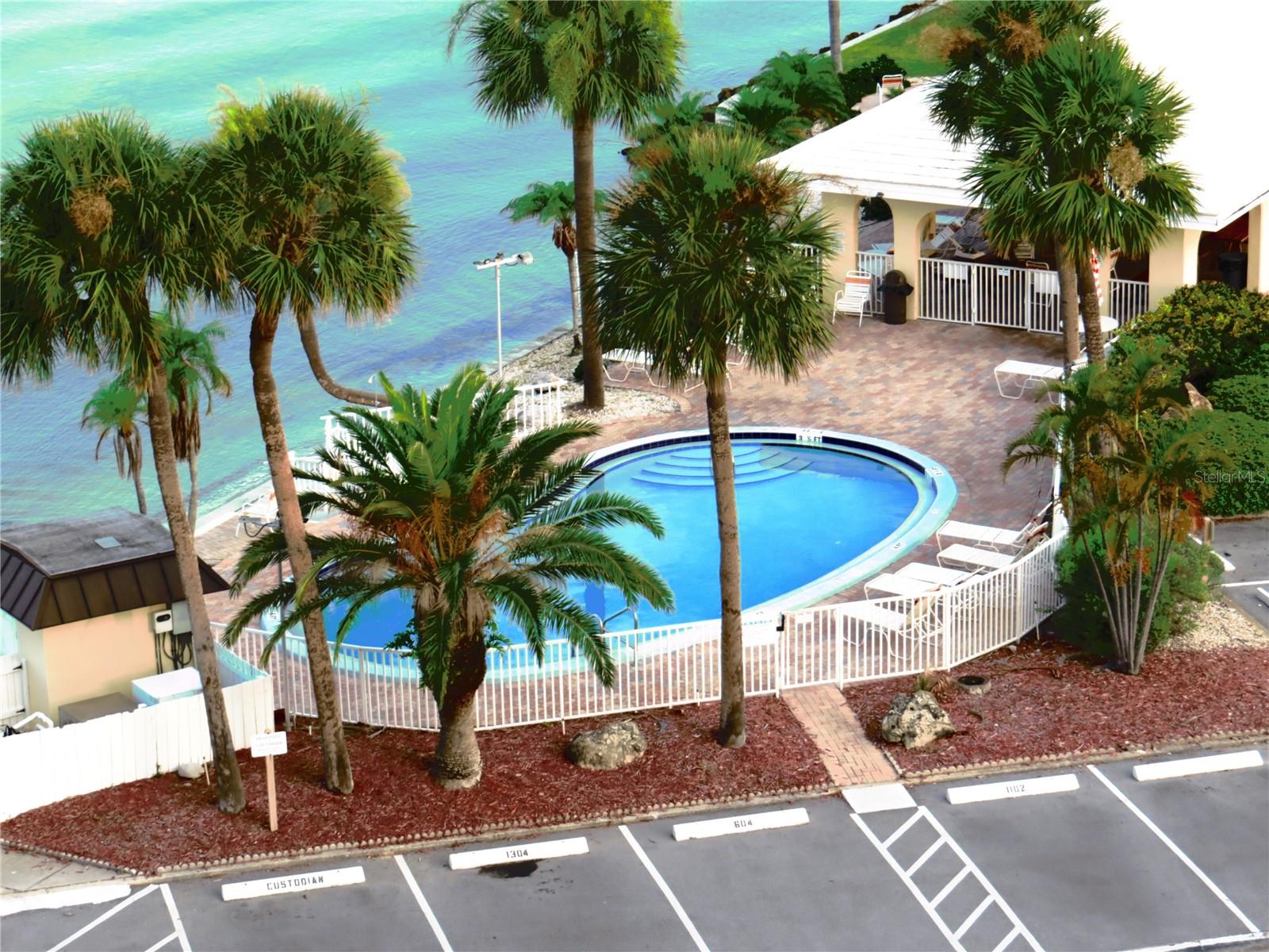 4725 COVE CIR #APT 609 — photo 28