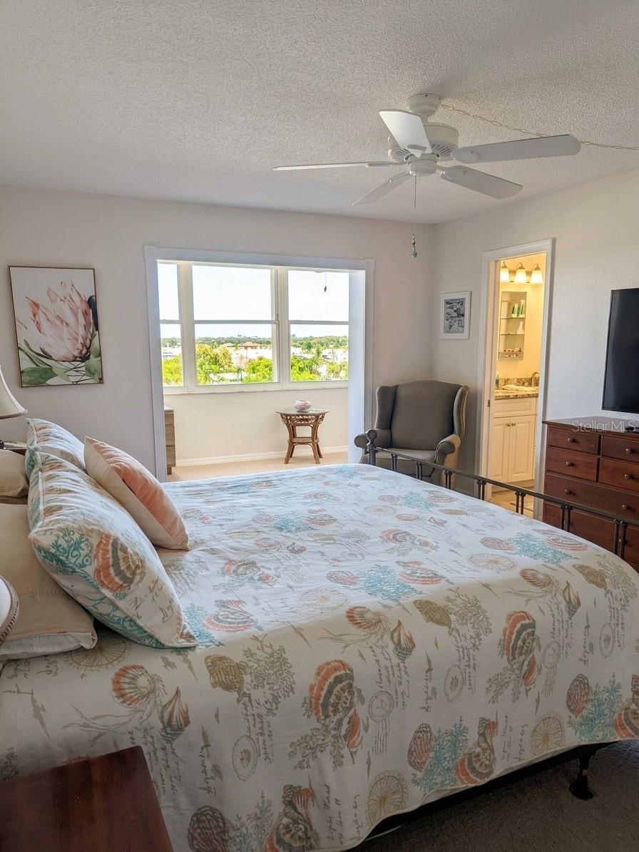 4725 COVE CIR #APT 609 — photo 14