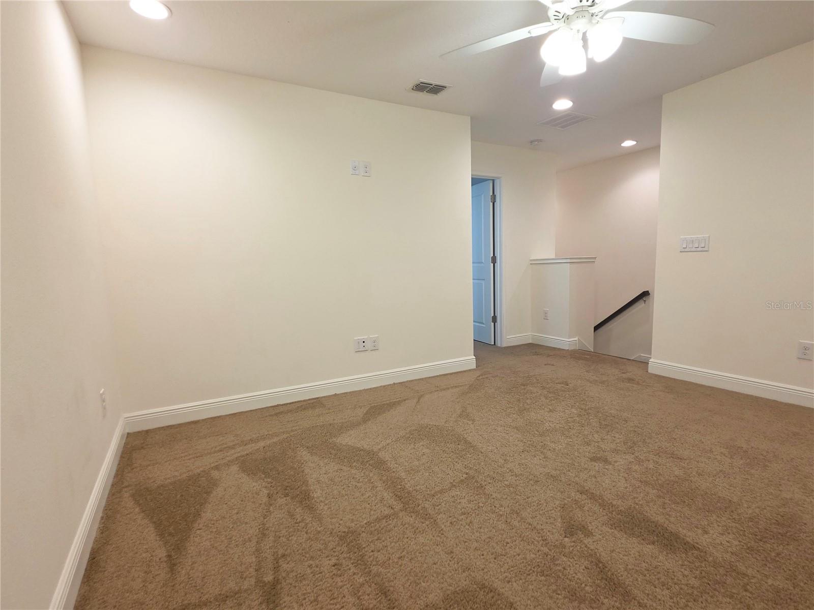 14243 DAMSELFLY DR — photo 33